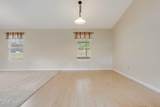 4700 Honeysuckle Lane - Photo 8