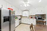 918 Venetian Way - Photo 17