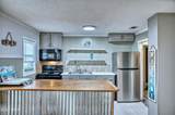 209 Wells Street - Photo 18