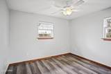 20496 Lambert Avenue - Photo 17