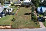 21129 Lakeview Drive - Photo 4