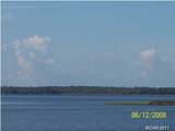 1442 Park Drive - Photo 2