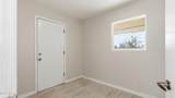 1112 Earl Avenue - Photo 12