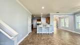 313 Sand Oak Boulevard - Photo 11