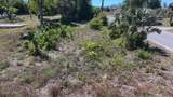 900 8th Court - Photo 2