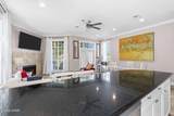 65 Vantage Point - Photo 13