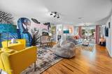 204 San Vincente Street - Photo 10