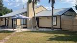 602 Gabriel Street - Photo 2