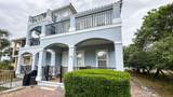 425 La Valencia Circle - Photo 3
