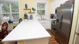 425 La Valencia Circle - Photo 8