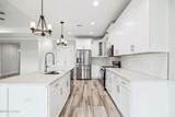 253 Wells Street - Photo 15