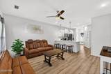 352 Arrowwood Boulevard - Photo 2