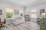 404 Geneva Avenue - Photo 11