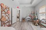 404 Geneva Avenue - Photo 35
