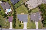 7927 High Point Road - Photo 36