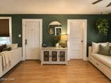 819 Grace Avenue - Photo 10