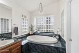 914 Venetian Way - Photo 21