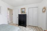 914 Venetian Way - Photo 24