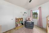 914 Venetian Way - Photo 25