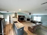 804 Venetian Way - Photo 3