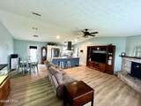 804 Venetian Way - Photo 5
