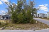 00 Mercedes Avenue - Photo 3