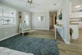 1542 Oak Avenue - Photo 54