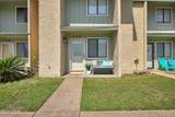 170 Leslie Lane - Photo 1