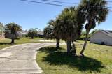 1429 Calvin Avenue - Photo 1