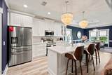 242 Wells Street - Photo 13