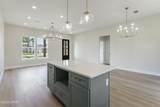 7314 Rachel Way - Photo 8