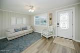 1542 Oak Avenue - Photo 6