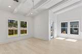 32 Asher Street - Photo 7