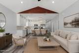 731 Sheffield Avenue - Photo 4
