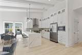 32 Asher Street - Photo 11