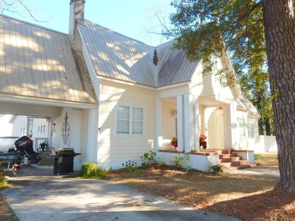 697 Hwy 77 - Photo 1