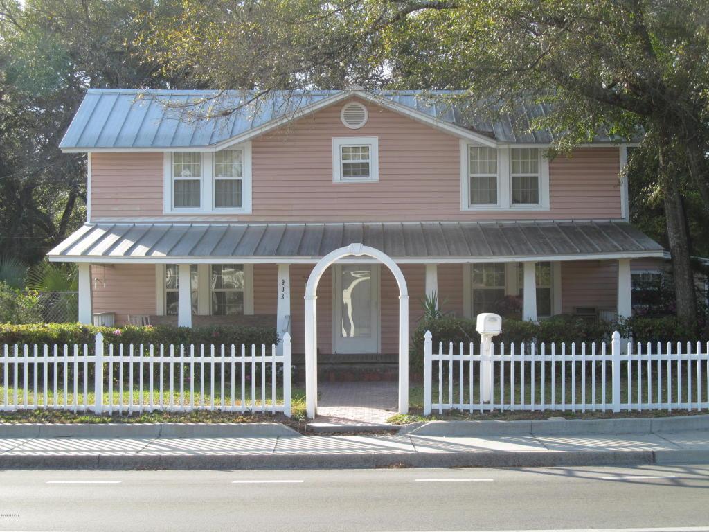 903 Jenks Avenue - Photo 1