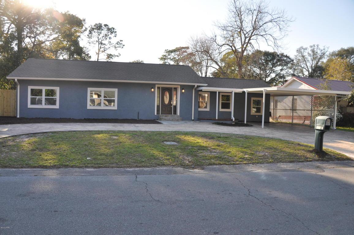 205 Macarthur - Photo 1