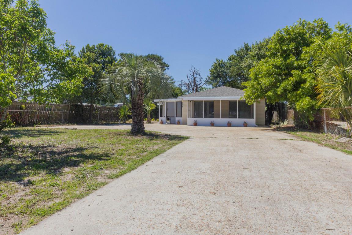 111 San Souci Street - Photo 1