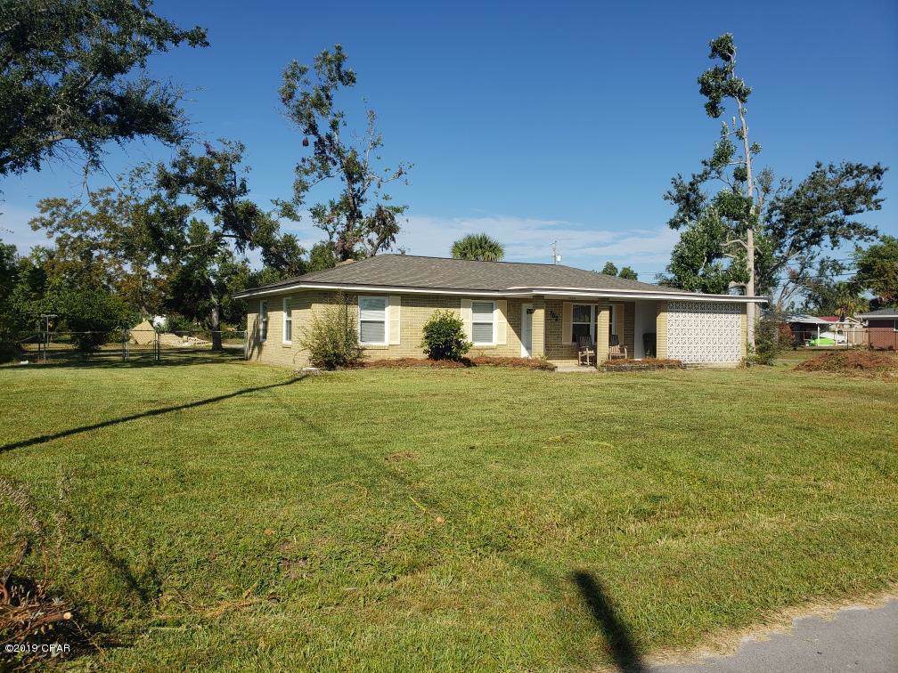 702 Virginia Avenue - Photo 1