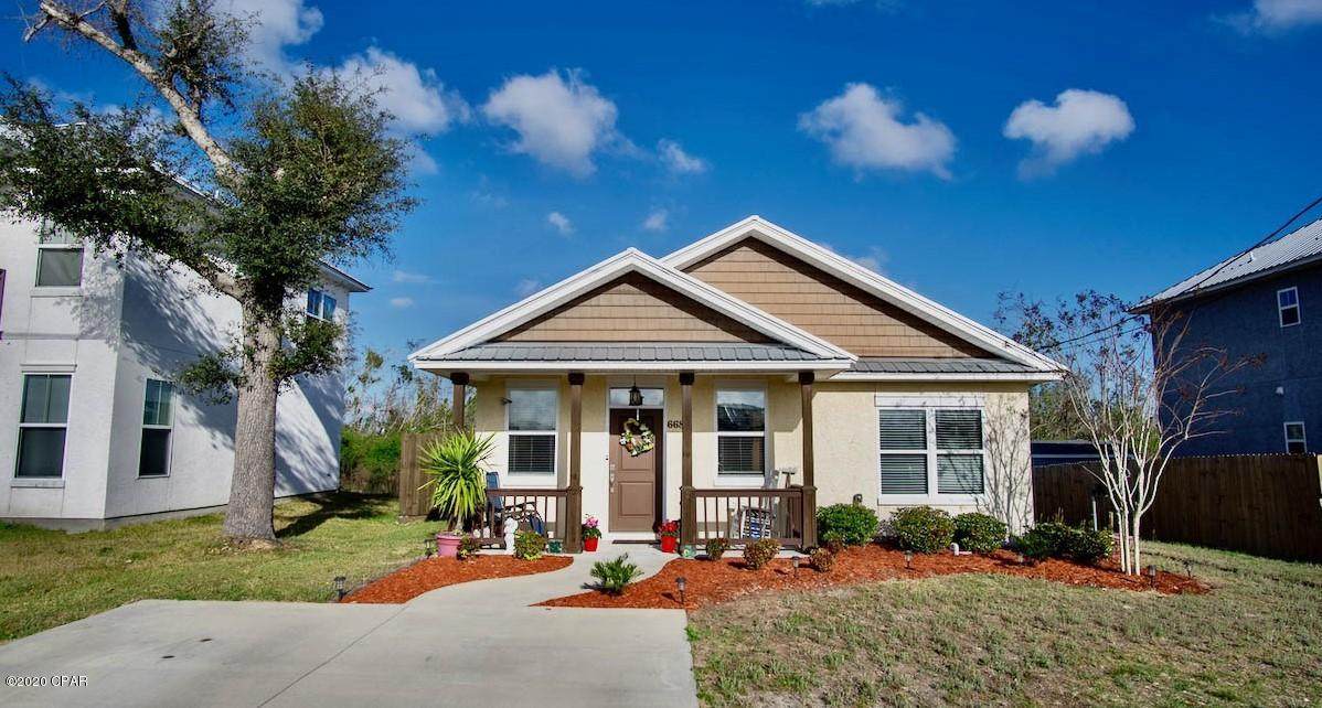 668 Helen Avenue - Photo 1