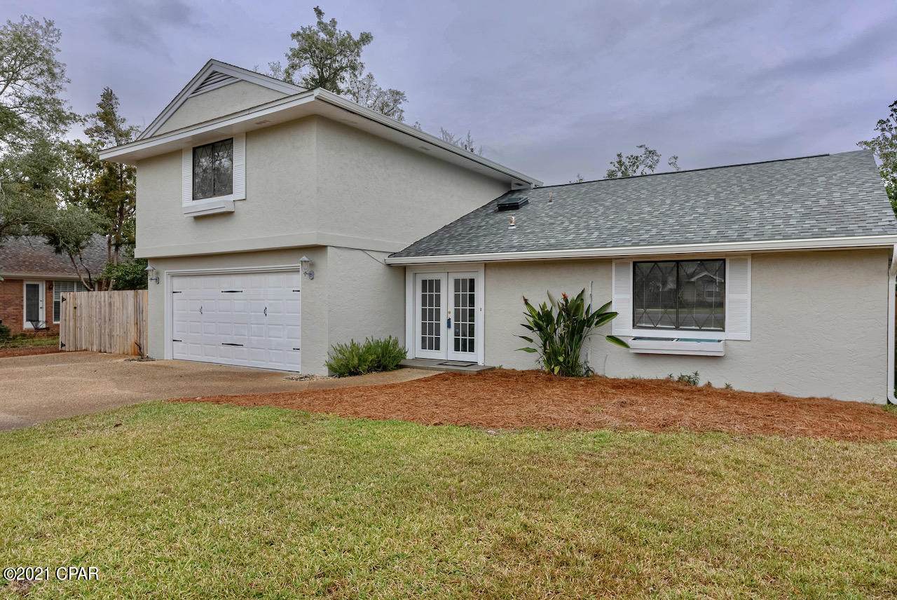 702 Bluefish Drive - Photo 1