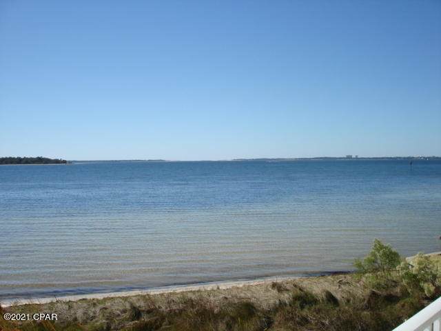 424 Beach Drive - Photo 1