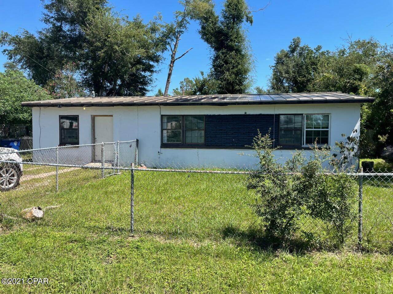 710 Williams Avenue - Photo 1