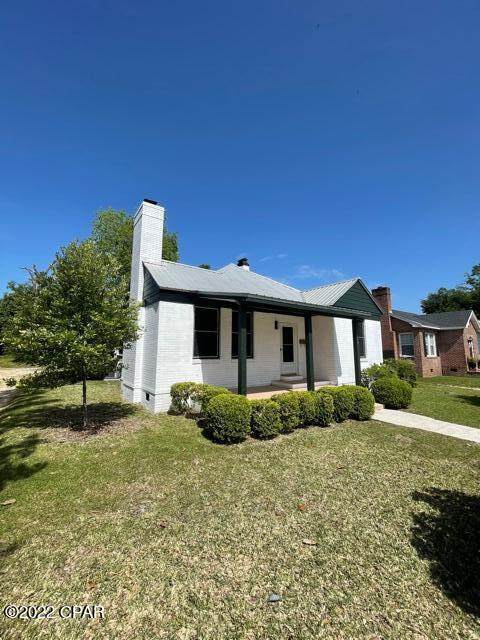 2939 Russ Street - Photo 1