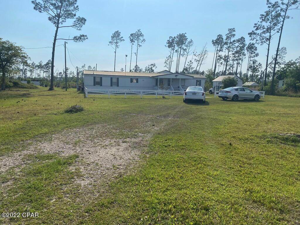 373 Hummingbird Avenue - Photo 1