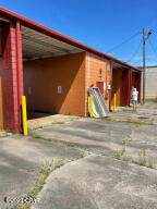 340 Tyndall Parkway - Photo 2