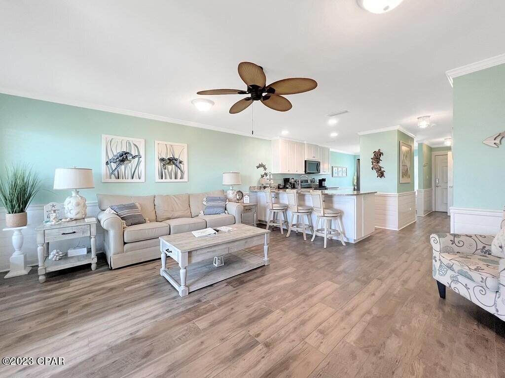 656 Seacliffs Drive - Photo 1