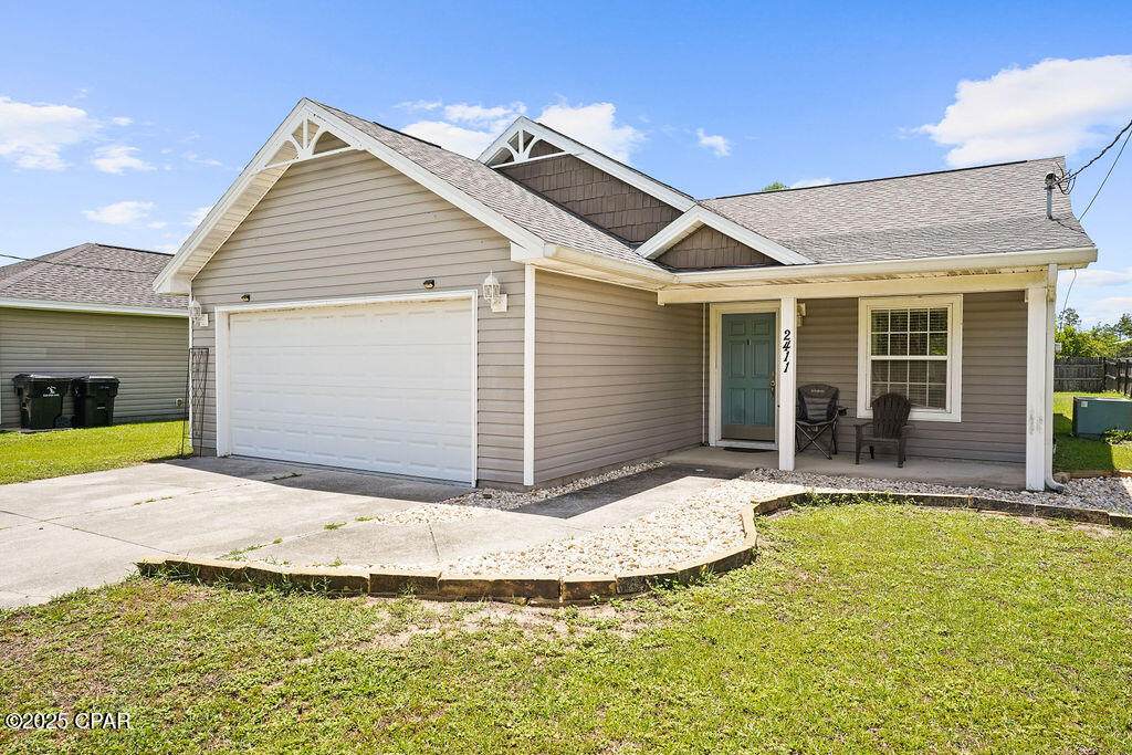 2411 Volusia Avenue - Photo 1