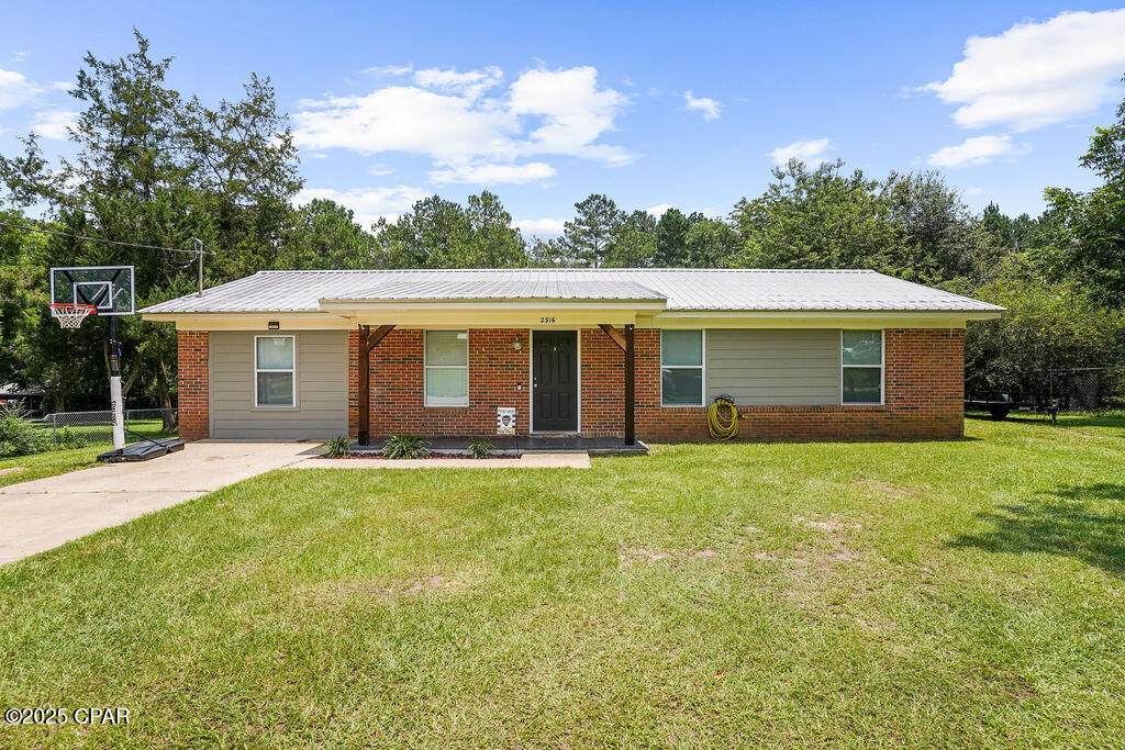 2316 Sweet Gum Drive - Photo 1
